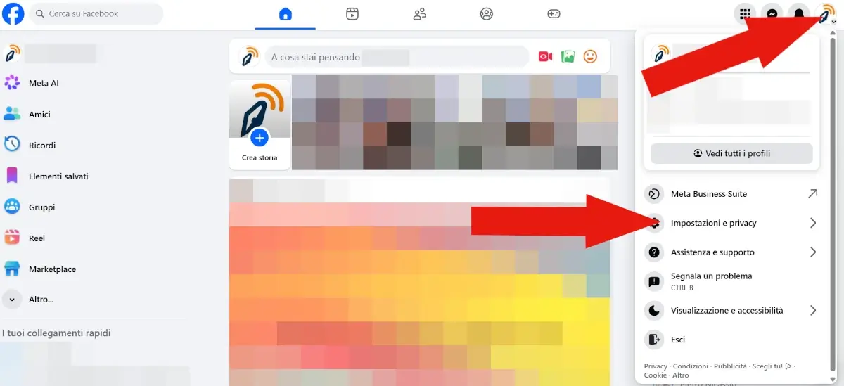 Screenshot dell'homepage del sito di Facebook. Una freccia indica l'immagine profilo e un altra la voce impostazioni e privacy, da cliccare.