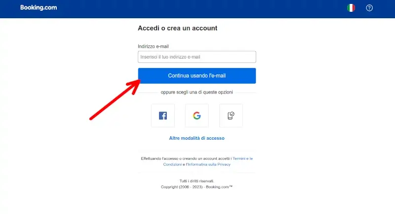 Puoi registrarti usando la mail, oppure l'account google o quello facebook.