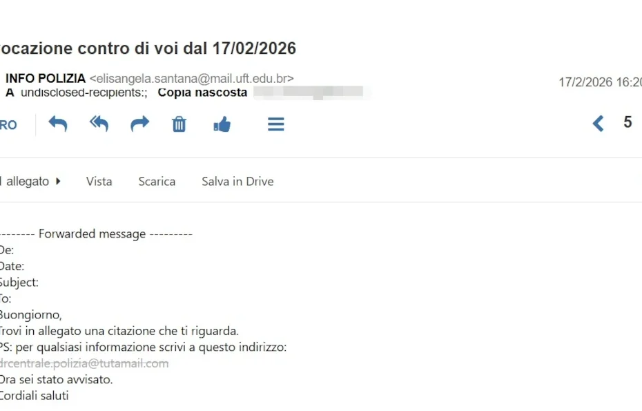 Screenshot dell'email che imita la Polizia e invita a scaricare un allegato e cliccare il link per approfondire riguardo una citazione.